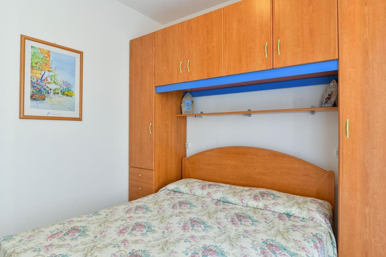 Appartamento Casa Lina Caorle Esterno foto